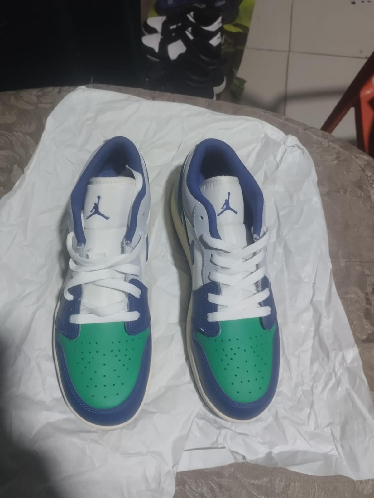 Air Jordan 1 Low GS "Malachite"